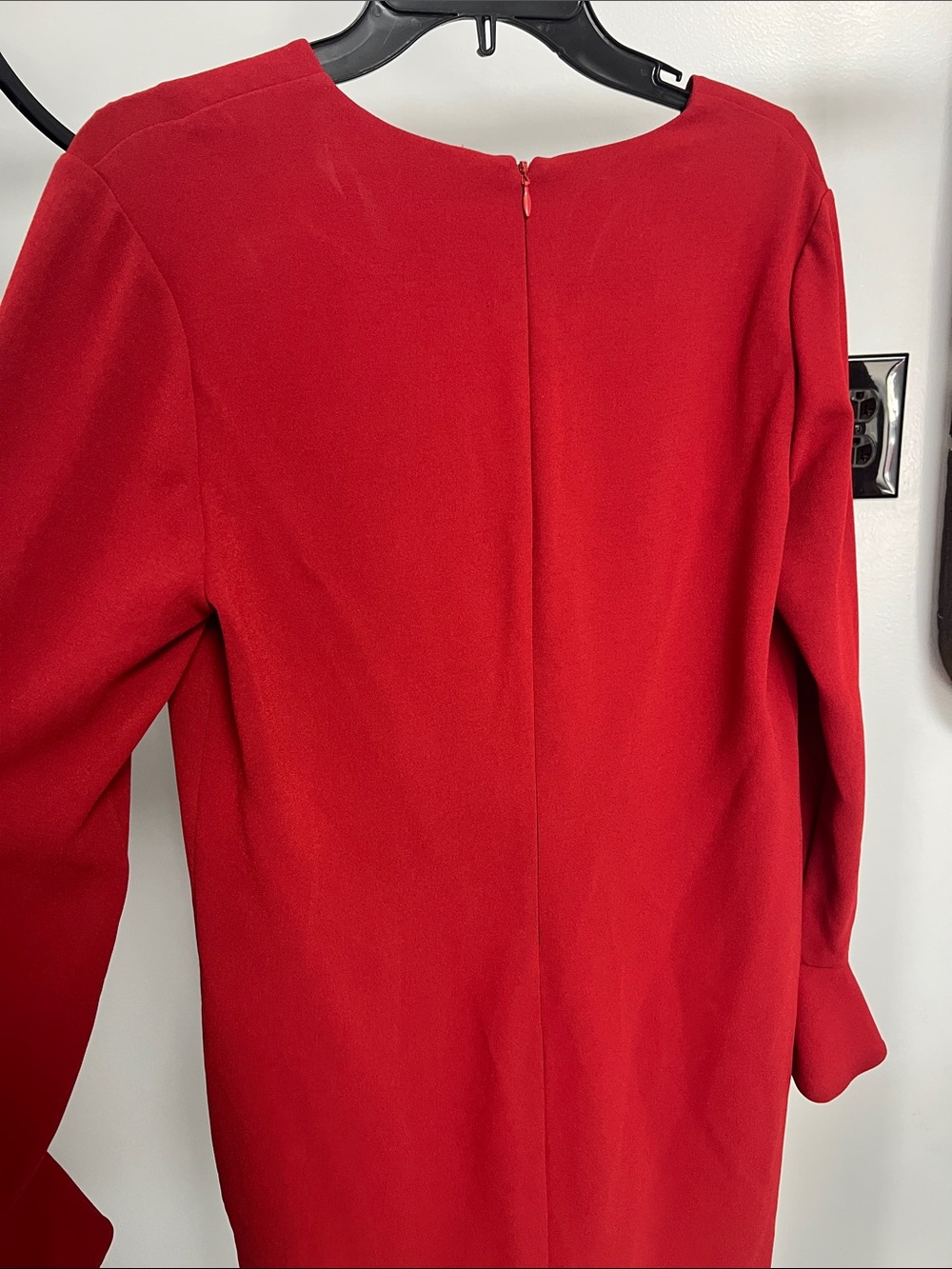 Diane Von Furstenberg Crimson Red Long Sleeve Ruffle Cuff Dress - Picture 5 of 6